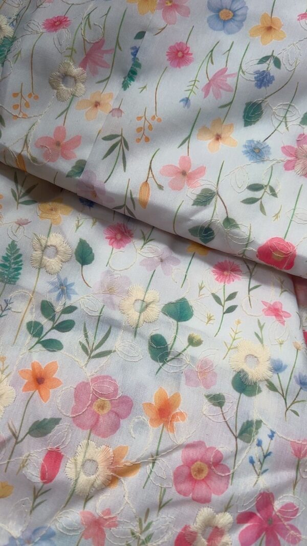 Vanilla Blossom Cutlon Embroidery Skirt - Image 6