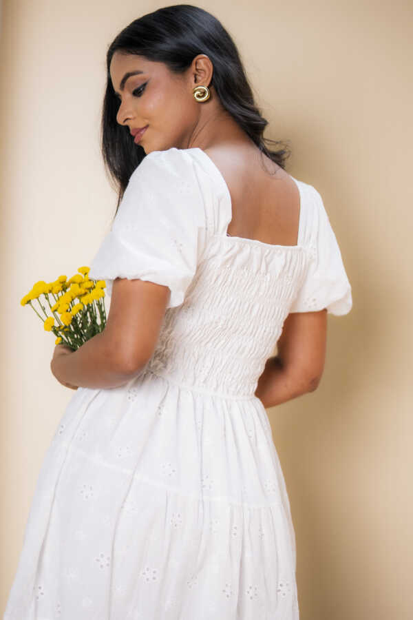 Amelia Cutlon Dress -White - Image 3