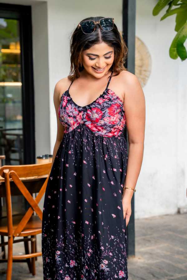 Nadiyah Garden Dress - Image 10