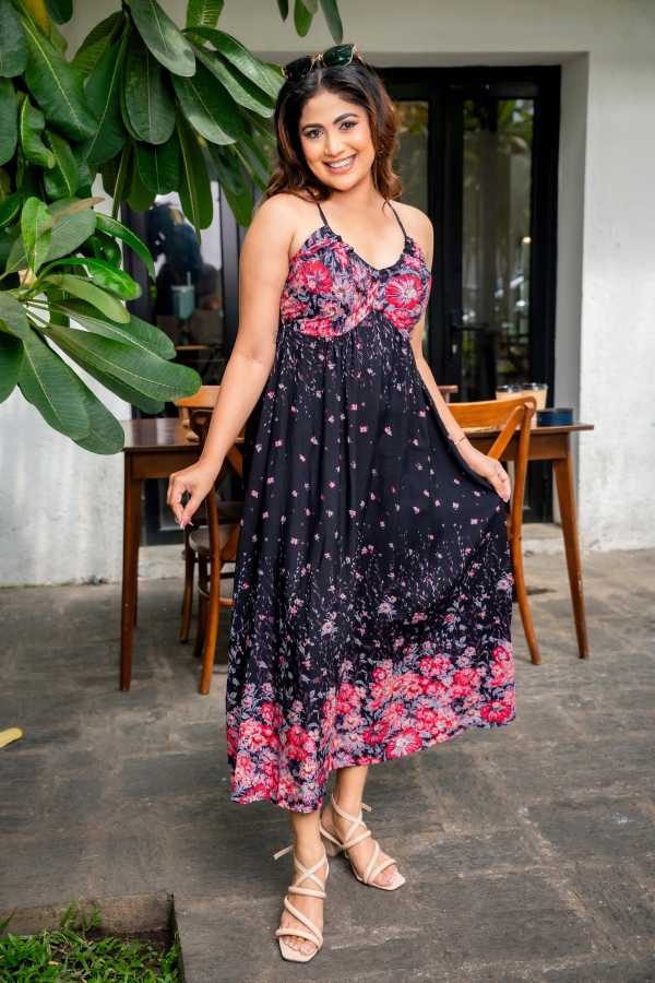 Nadiyah Garden Dress - Image 9